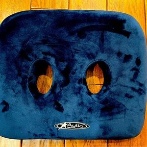 Aylio Ischial Tuberosity Seat Cushion with Two Holes for Sitting Bones-Washable